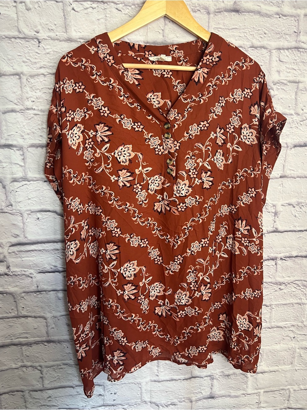 Maurices Rust Floral Blouse – Women’s 3X Plus Size 3
